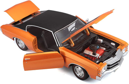Maisto 1:18 1971 Chevrolet Chevelle SS 454 Sport Coupe Die-Cast Model Car | Classic Muscle Car Collectible