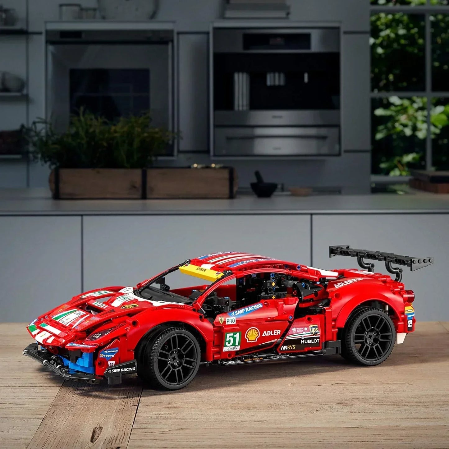LEGO TECHNIC 42125 Ferrari 488 GTE “AF Corse #51” V29 Building Blocks