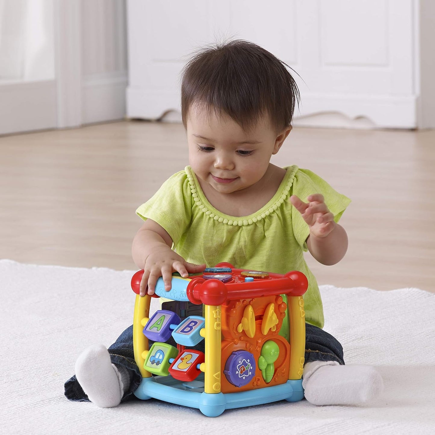 VTech Busy Learners Activity Cube | Interactive Learning Cube with Lights, Sounds, Music & Educational Activities | Multi-Color