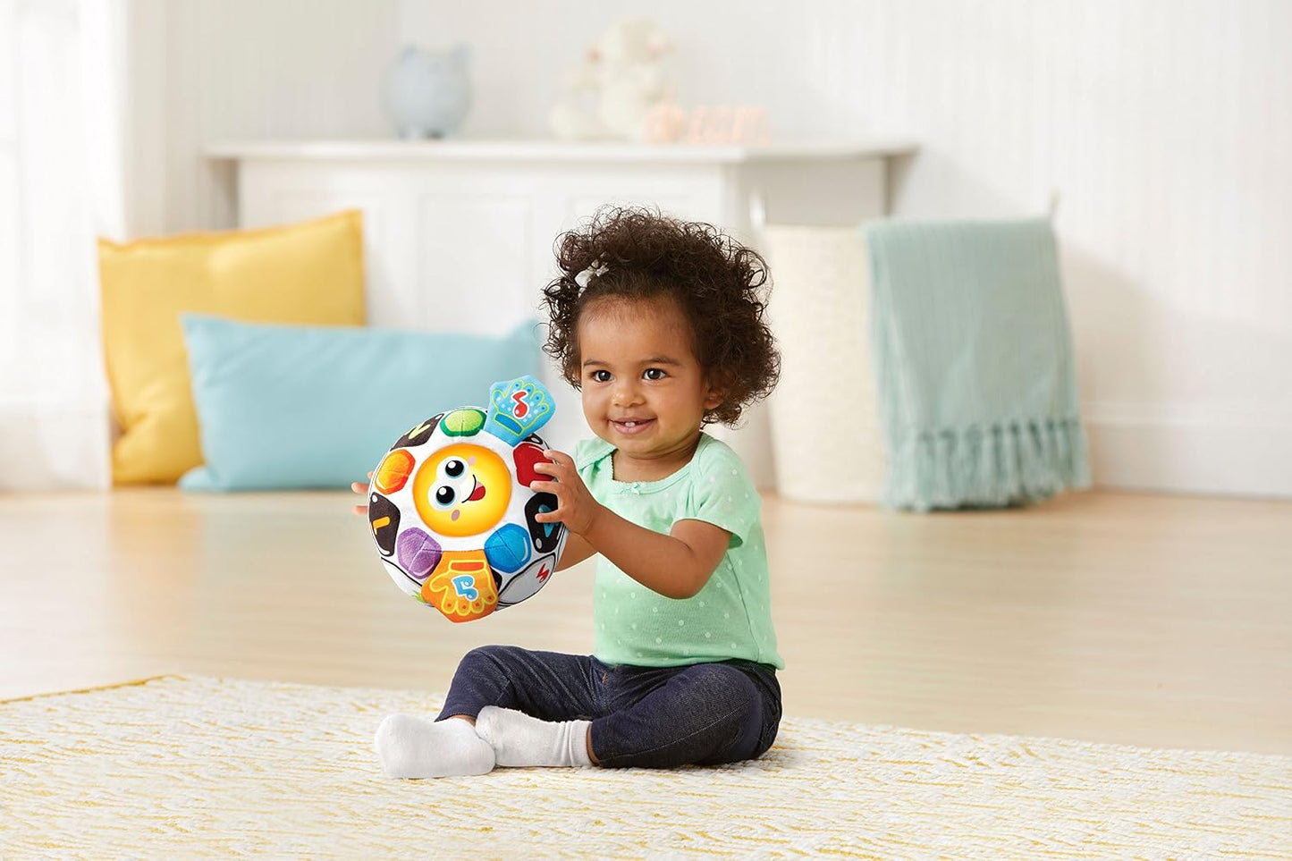 VTech Bright Lights Soccer Ball Interactive Musical Learning Toy with Lights, Sounds, Songs & Educational Activities | Soft Plush Sensory Ball for Babies & Toddlers
