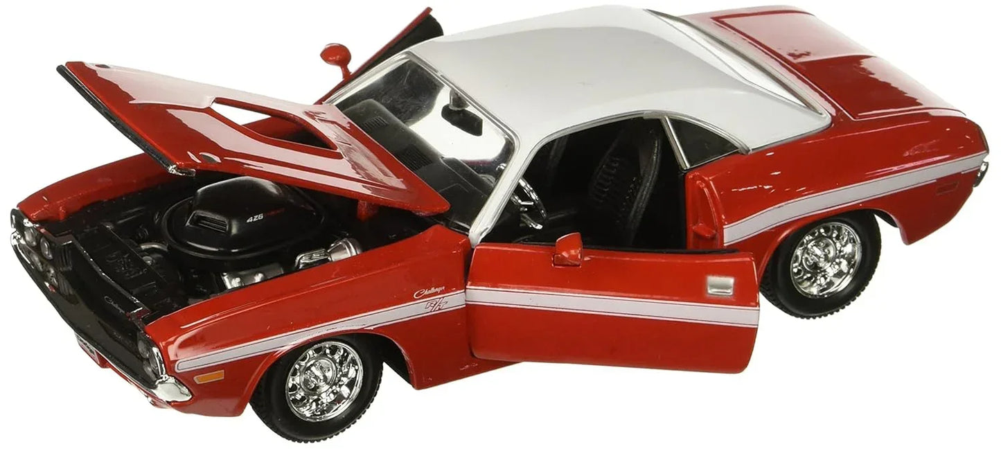 1970 Dodge Challenger R/T, Red Maisto 31263 1/24 Scale Diecast Model Toy Car - Jaiman Toys