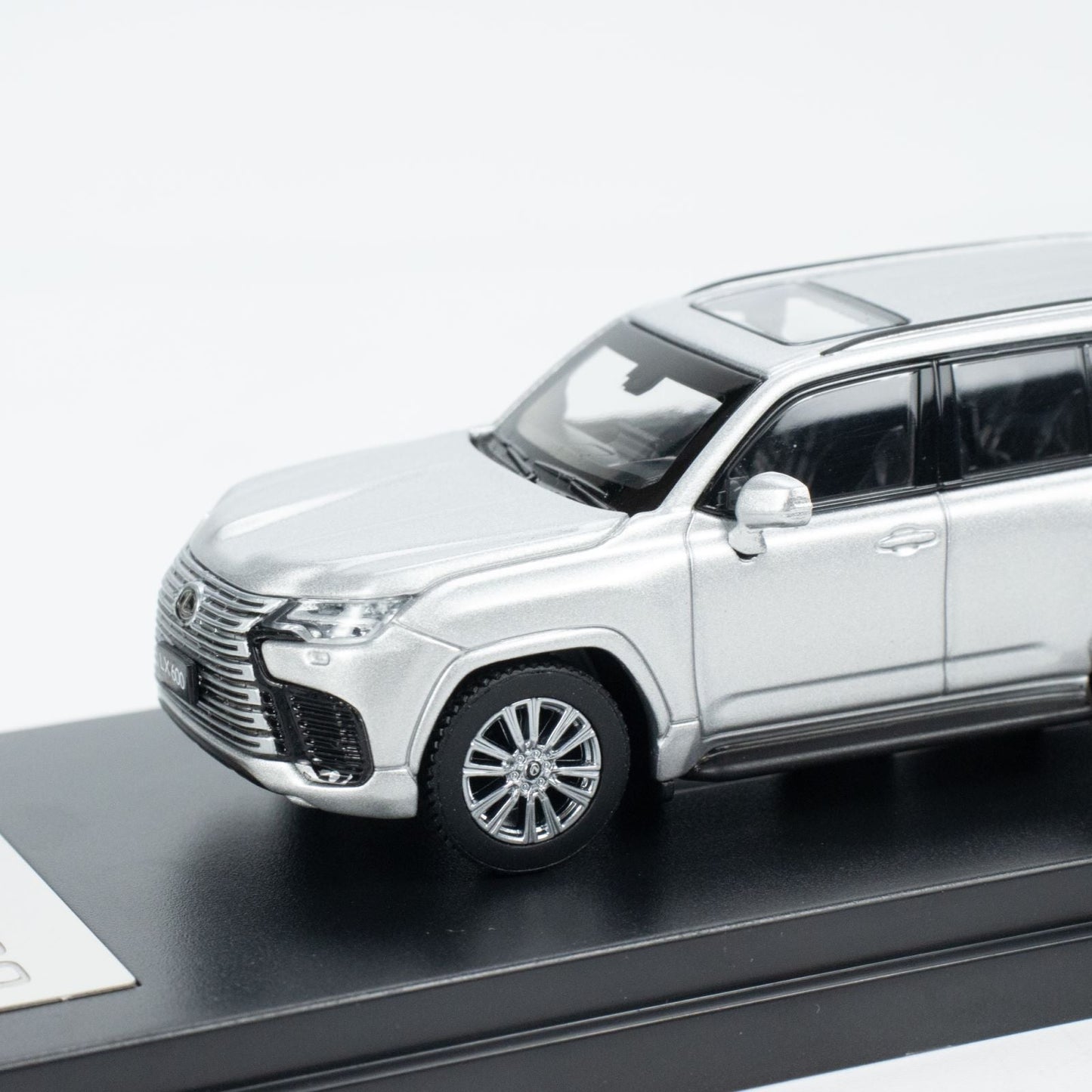 Lexus LX 600 1:64 Die-Cast SUV Model Car with Display Base | Premium Luxury SUV Collectible | Black & Silver Variants