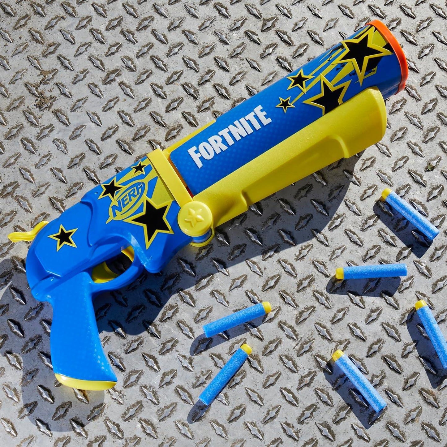 Nerf Fortnite Half Tone Hero Blaster, Bonus Code to Unlock Half Tone Hero Wrap in The Game, Break Open Loading, 12 Nerf Elite Darts - Jaiman Toys
