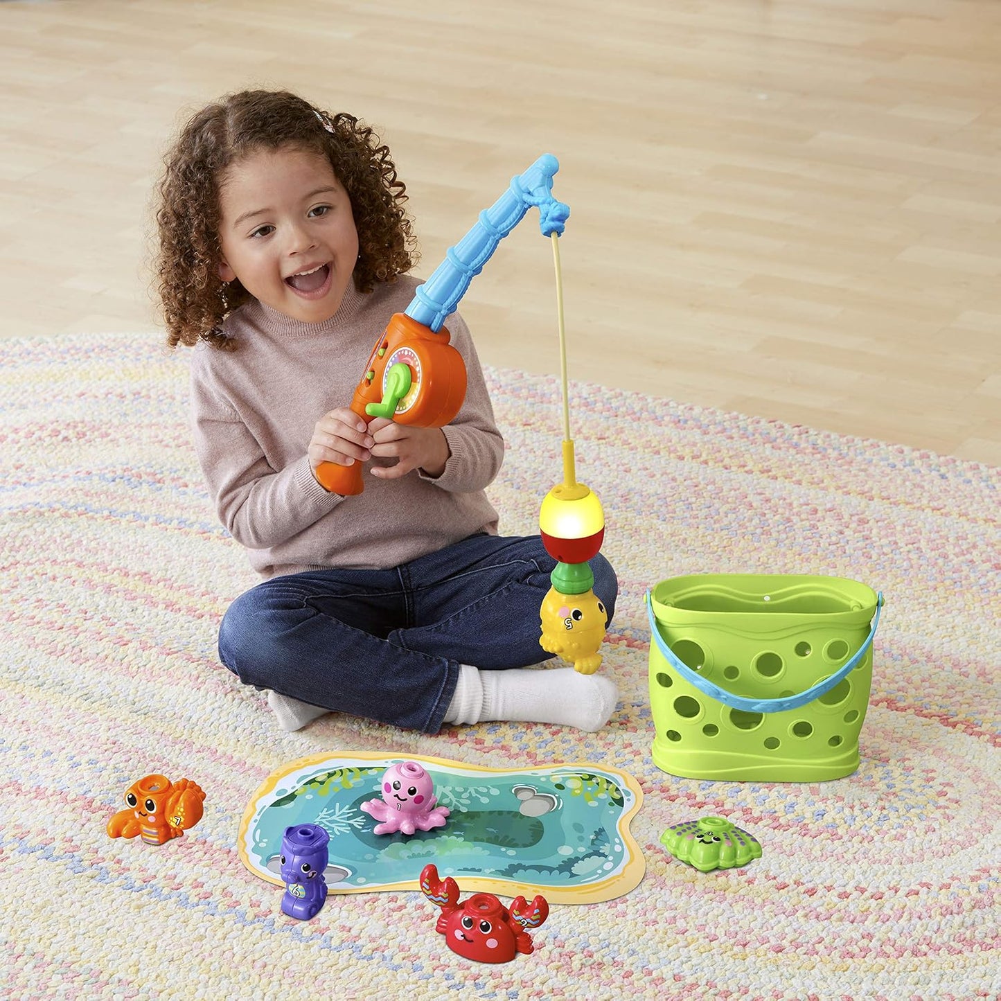 VTech Jiggle and Giggle Fishing Set | Interactive Toddler Fishing Toy with Electronic Fishing Rod, Sea Animals, Counting, Music & Learning Activities