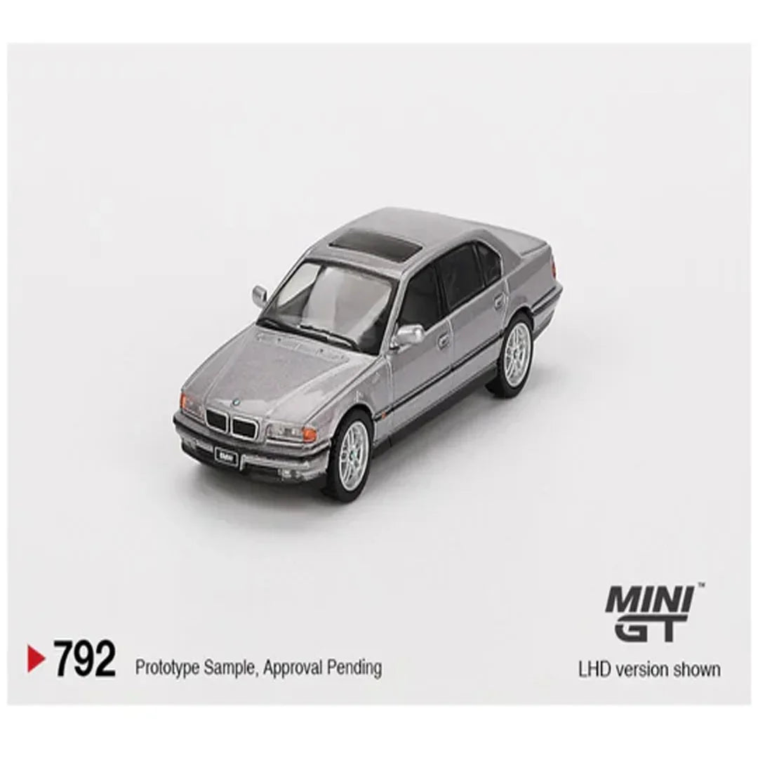 MINI GT 1:64 BMW 750iL Aspen Silver Metallic Diecast Model Car – Luxury Sedan Collectible with Display Box
