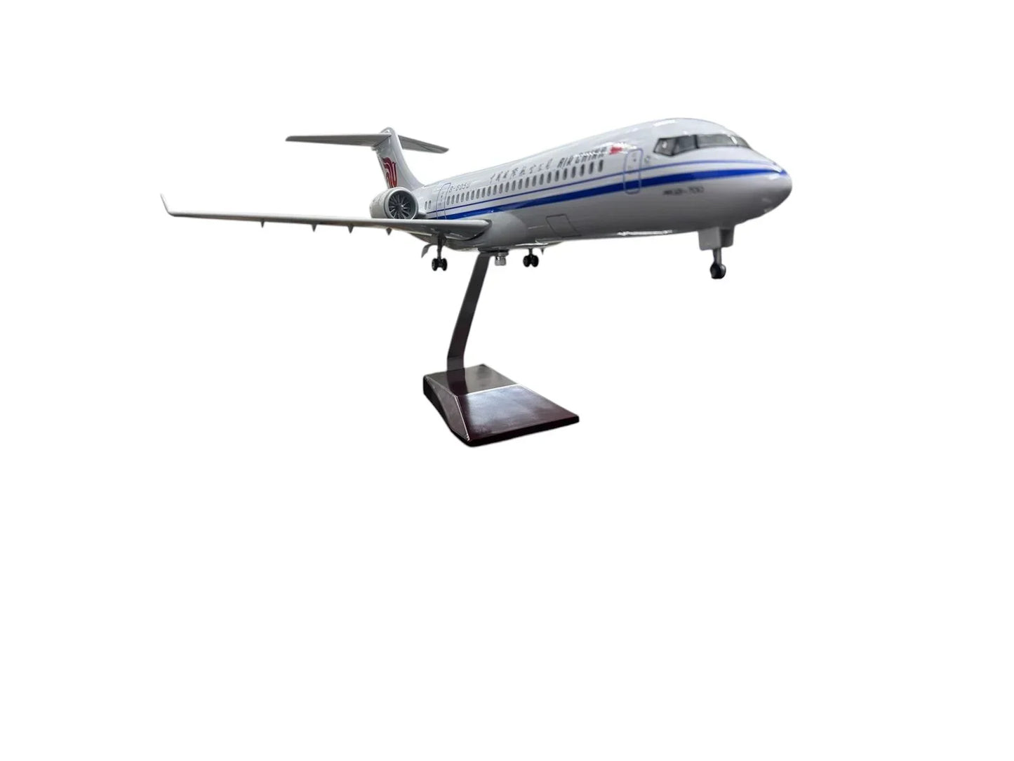 Air China Airlines ARJ21-700 | B- 605U Aircraft LED Light - Airplane 1/130 Plane Model Replica Toy Decor - 46 cm - Jaiman Toys