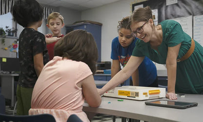LEGO Education Computer Science & AI Kit – Grades 3-5 (45521)