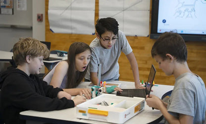 LEGO Education Computer Science & AI Kit – Grades 6-8 (45522)