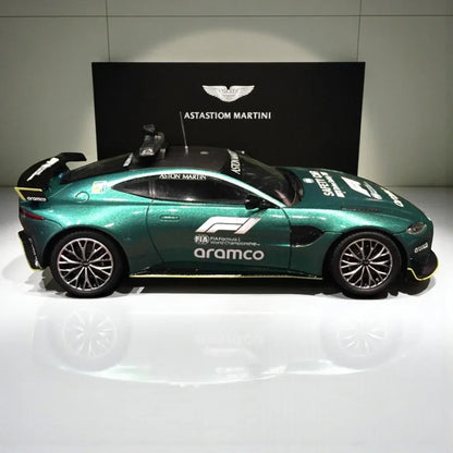 SPARK 1:43 Aston Martin Vantage F1 Safety Car 2023 Diecast Model Car