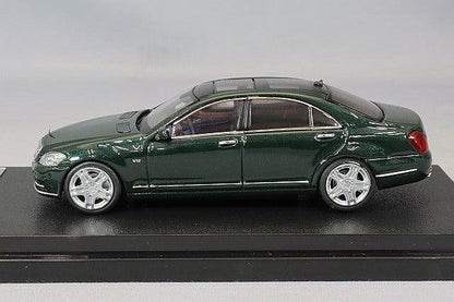 MOTORHELIX Mercedes-Benz S-Class S600L (W221) 1:64 Scale Diecast Model Car | Luxury Sedan Replica with Display Case- Dark Green