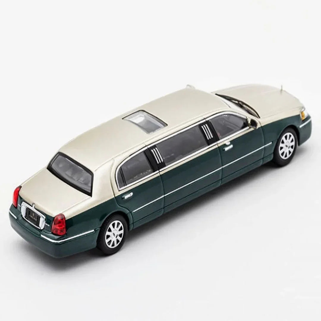 GCD 1:64 Scale Luxury 2003 Town Car Limousine 220 Diecast Model Car – Two Tone Green Gold Long Body Collectible