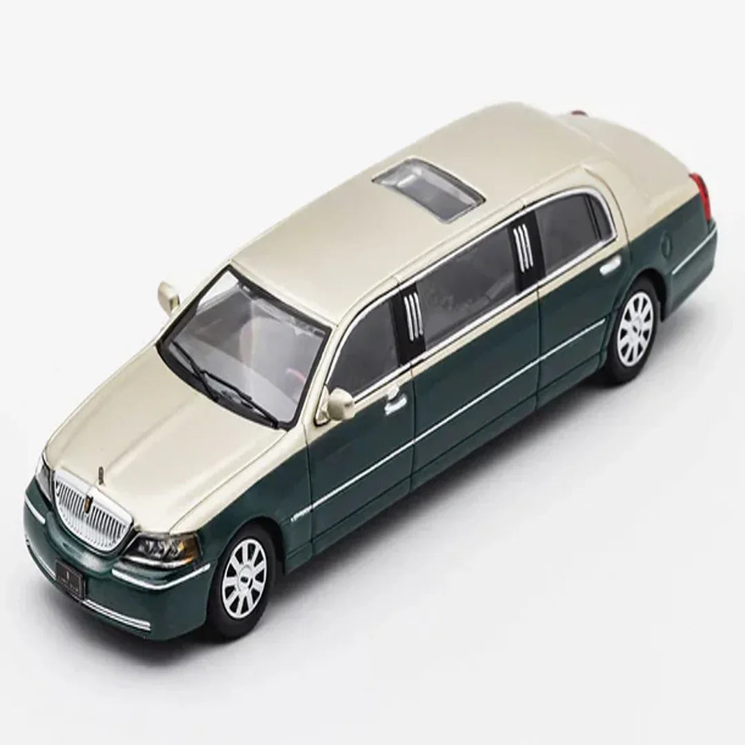 GCD 1:64 Scale Luxury 2003 Town Car Limousine 220 Diecast Model Car – Two Tone Green Gold Long Body Collectible