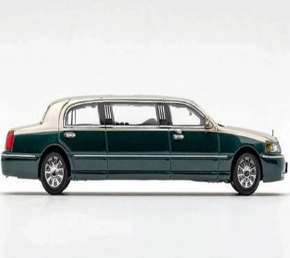 GCD 1:64 Scale Luxury 2003 Town Car Limousine 220 Diecast Model Car – Two Tone Green Gold Long Body Collectible