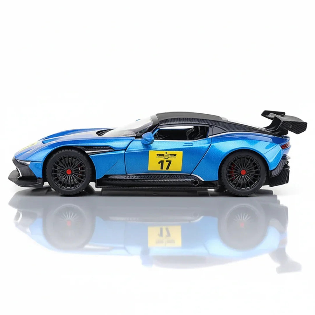 HTS 1:18 Alloy Metal Pull Back Die-Cast Car – Openable Doors, Sound & Light Effects, Realistic Smoke Spray