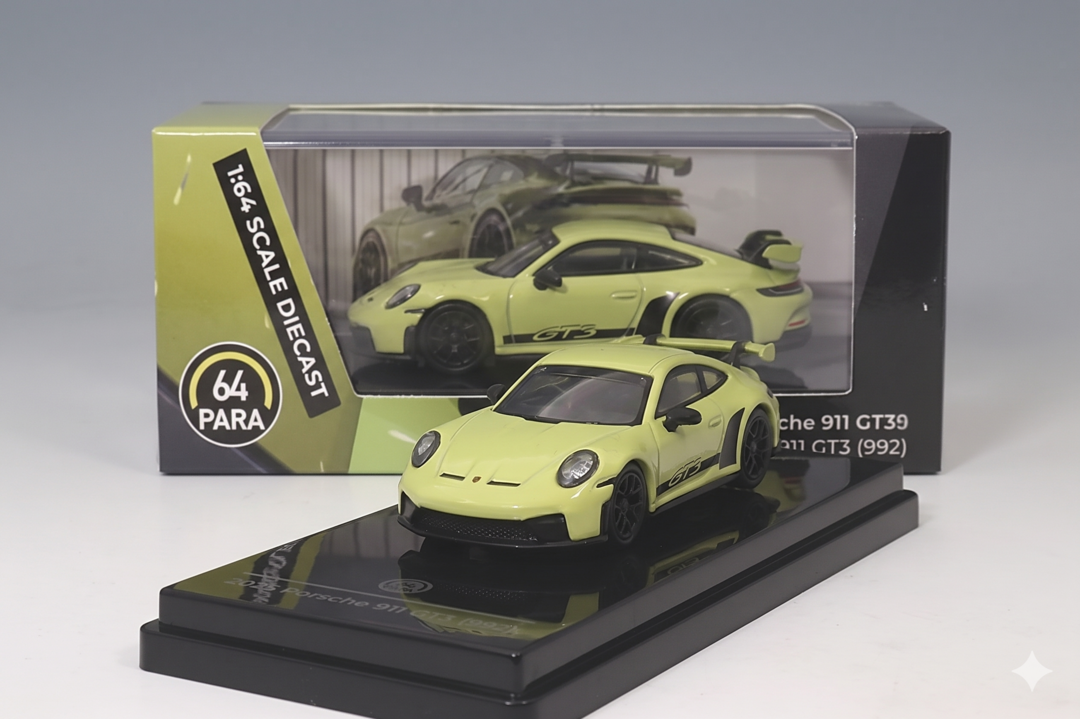 PARA64 1:64 Porsche 911 GT3 (992.2) 2025 Green Diecast Model Car | Official Licensed Collectible