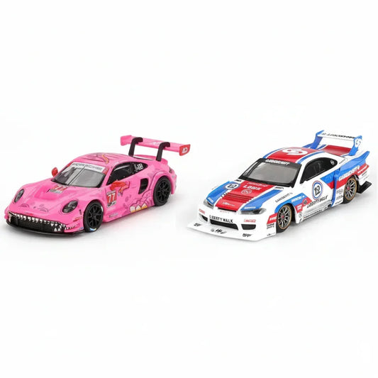 Mini GT 1:64 (Blister) Duo Set – Roxy Porsche 911 GT3 R #77 AO Racing IMSA + Nissan LBWK S15 Silvia GARASIDRIFT 2025 Die-Cast Model Cars
