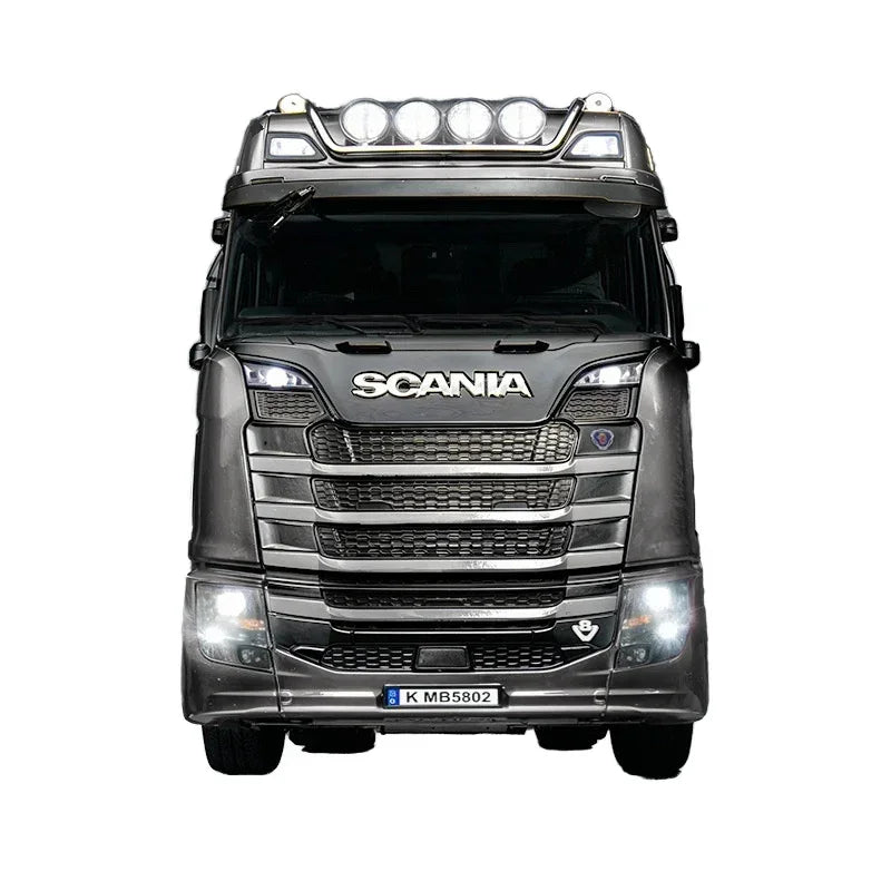 Huina Model 1501 Scania 770S V8 RC Tractor Truck | 1:18 Scale Alloy Engineering Truck | 19-Channel 2.4GHz Remote Control with Lights & Sound