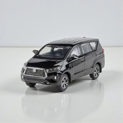PARA64 Toyota Innova 2022 – LHD Attitude Black | 1:64 Diecast MPV