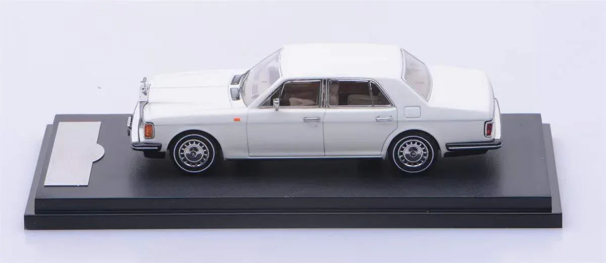 1994 Rolls-Royce Silver Spur III 1:64 Scale Diecast Model Car | Luxury Sedan Collectible