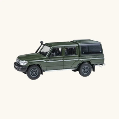 PARA64 1:64 Toyota Land Cruiser LC79 Military Green Diecast Model – Off-Road Utility Truck Collectible