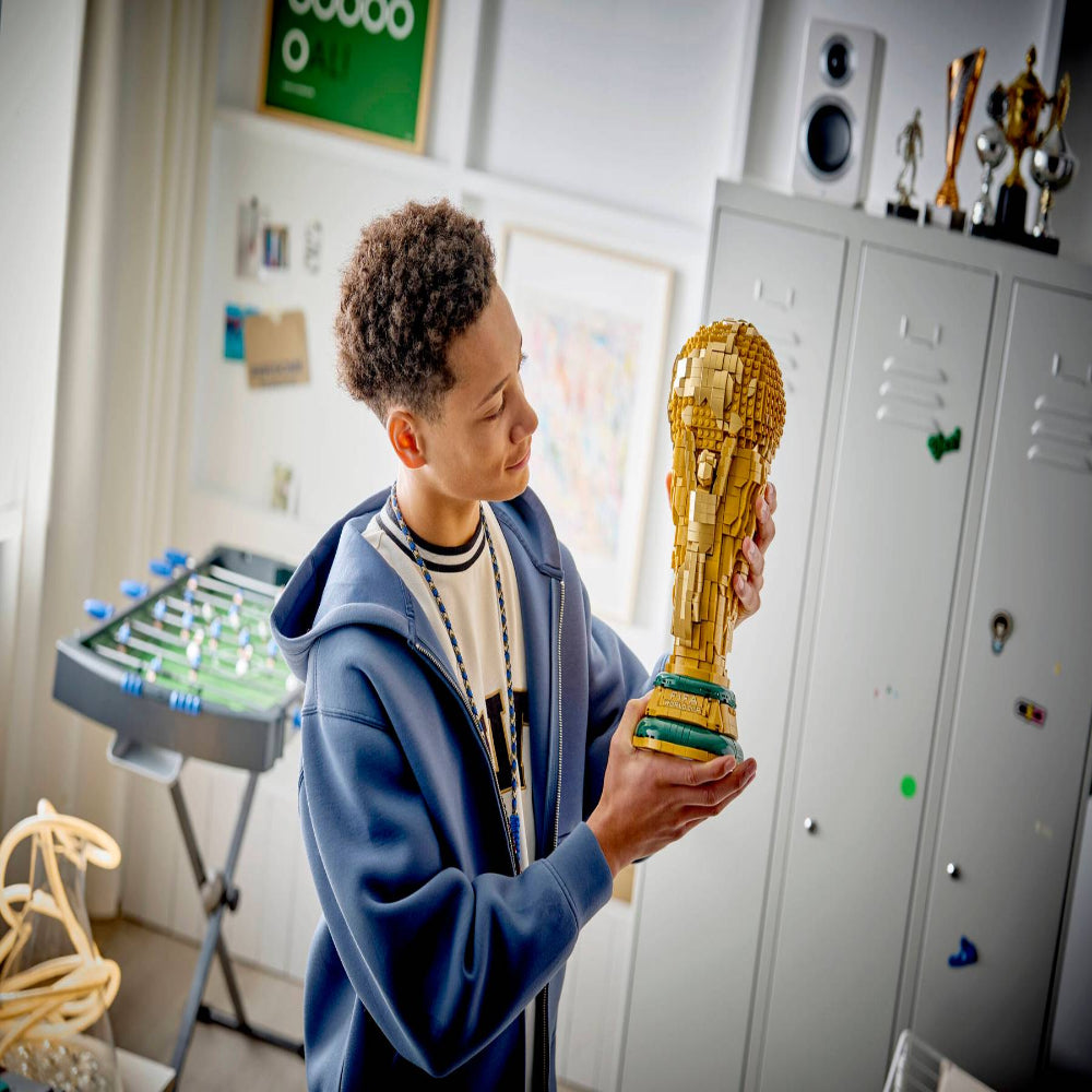 LEGO 43020 Icons FIFA World Cup Trophy – Official Collectible Display Set, 2842 Pieces