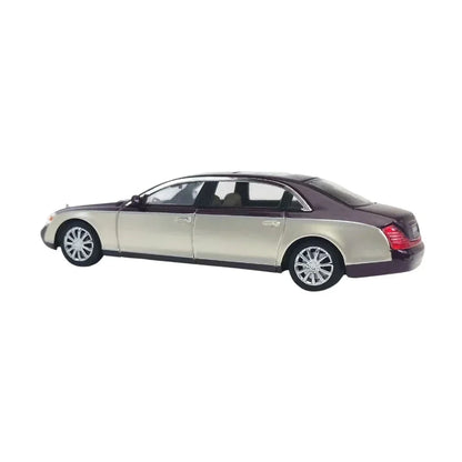 Stance Hunters 1:43 Maybach 62 Two-Tone Luxury Diecast Scale Model Car