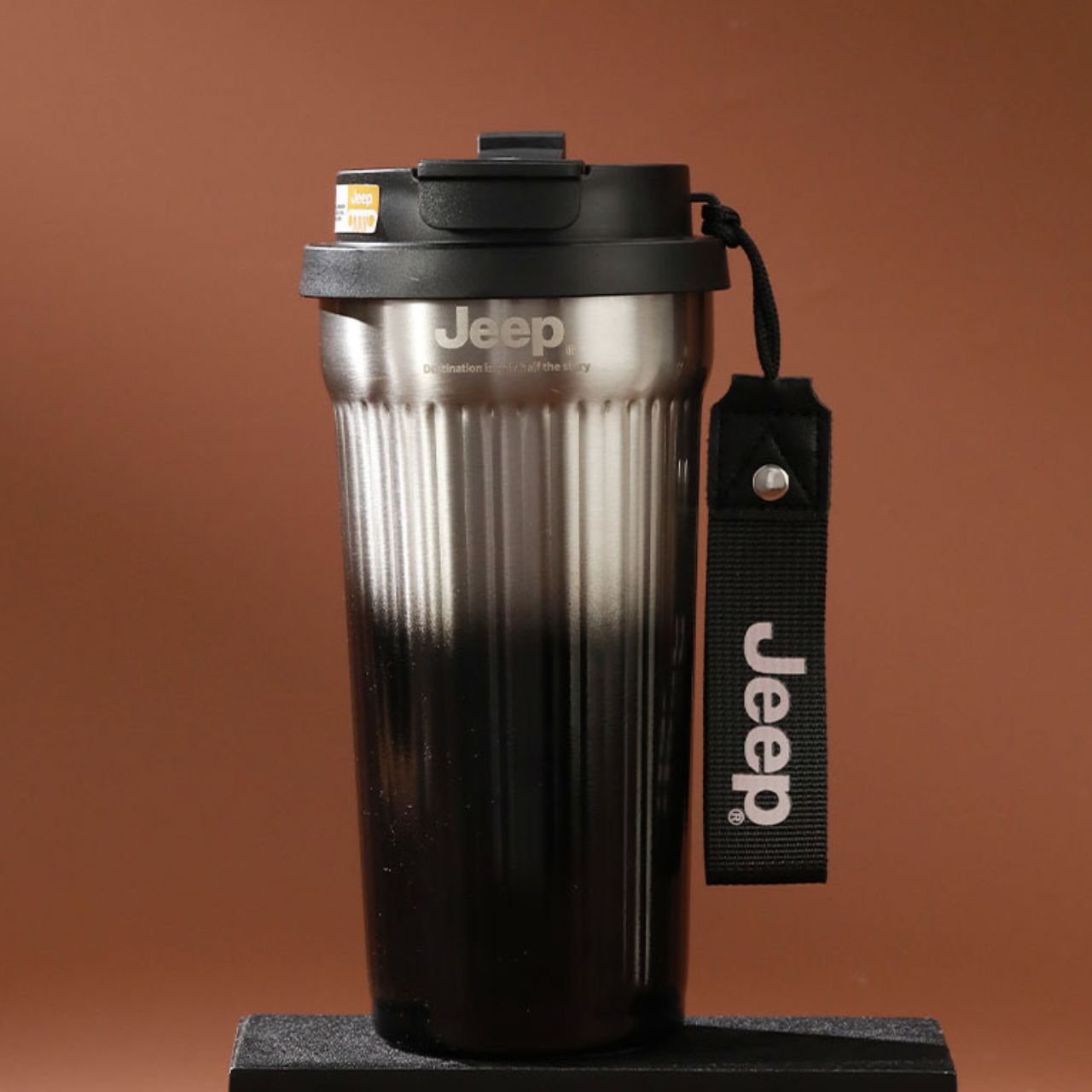 Jeep 550ml Insulated Travel Mug with Lid | Portable Coffee & Beverage Tumbler (Assorted Colours)