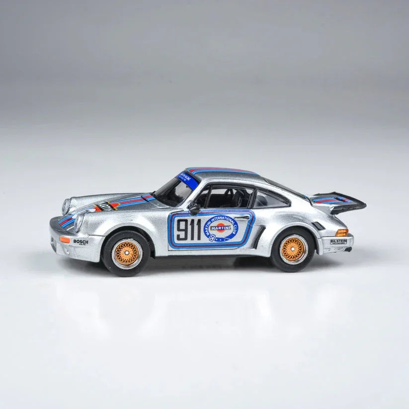 Para64 1:64 Porsche 911 Carrera RSR 3.0 Martini Racing Diecast Model Car – Classic Motorsport Collectible