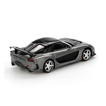 Mini GT 1:64 Racing Duo Diecast Set – Roxy Porsche 911 GT3 R #77 IMSA 2024 + VeilSide Mazda RX-7 Widebody Collectibles