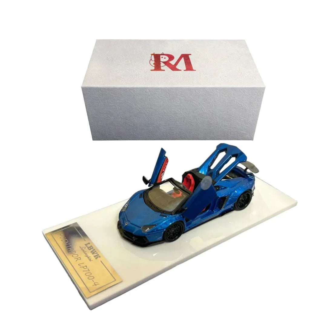 RM Lamborghini Aventador LP700-4 –  1:64 Scale Fully Opening Diecast Car- 2 Variants