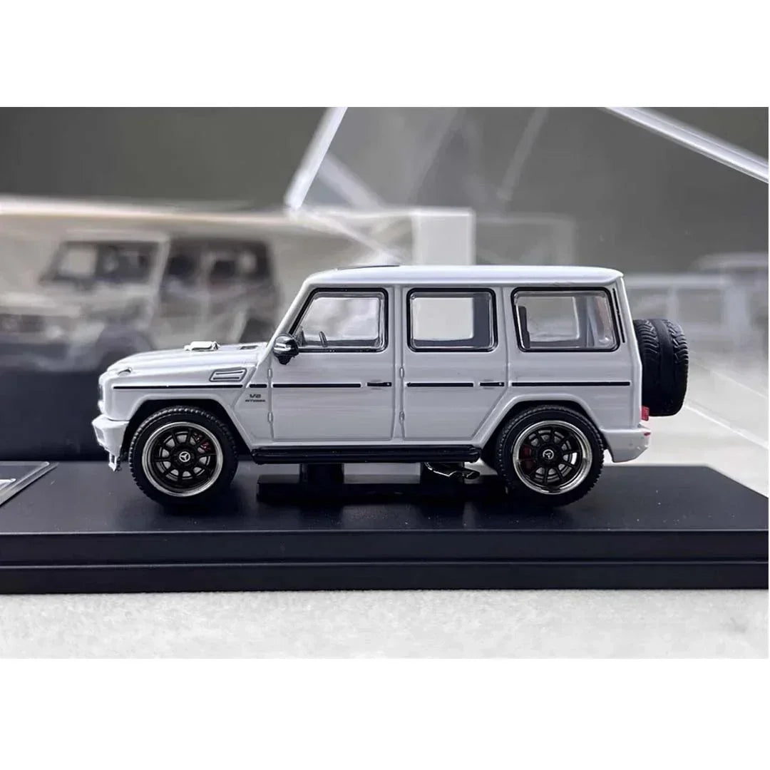 LMF 1/64 Scale Mercedes-Benz G63 White Diecast Car Model Toy Collection Gift - Jaiman Toys