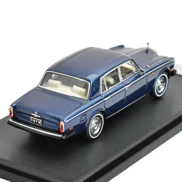 GFCC 1:64 Scale Rolls-Royce Silver Shadow II 1979 – Diecast Metal Car Model Collectible
