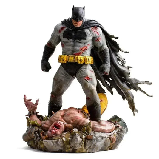 Iron Studio! Collectible Showpiece Statue Batman The Dark Knight Returns Diorama 1/6 Iron Studios - Jaiman Toys