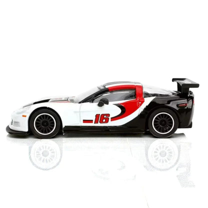 Majorette Collector Edition – 2005 Chevrolet Corvette C6R – White | Premium Die-Cast Model