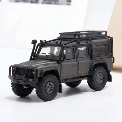 Decode Land Rover Defender 4x4 – White with Accessories | 1:64 Diecast Model Car- 5 Colors