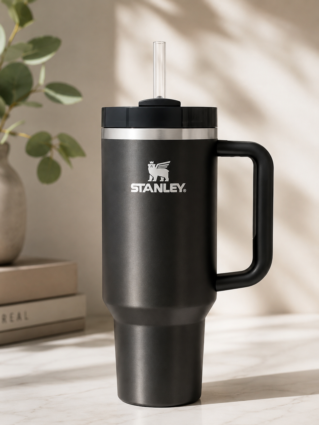 STANLEY Quencher H2.0 FlowState Tumbler 1.18L (40 oz) with Handle & Straw – Vacuum Insulated Stainless Steel Travel Mug for Water, Coffee & Cold Drinks