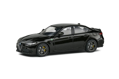 Solido : ALFA ROMEO GIULIA QUADRIFOGLIO BLACK (Scale 1:43) - Jaiman Toys