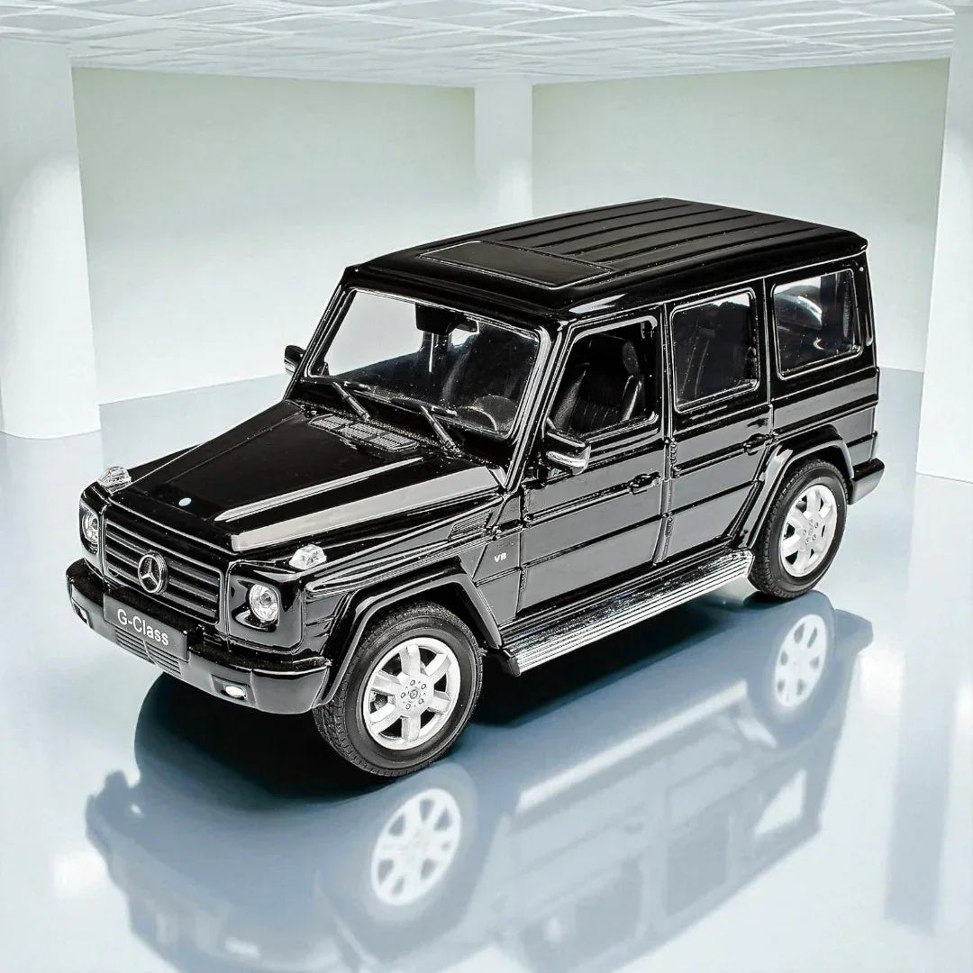 Welly 1:24 Mercedes-Benz G-Class Diecast Model – Black | Openable Doors (24012) - Jaiman Toys