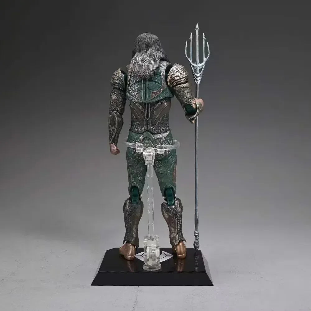 JUSTICE LEAGUE: AQUAMAN DYNAMIC ACTION FIGURE – 1/9TH SCALE DAH-007 (Age 15+) - Jaiman Toys