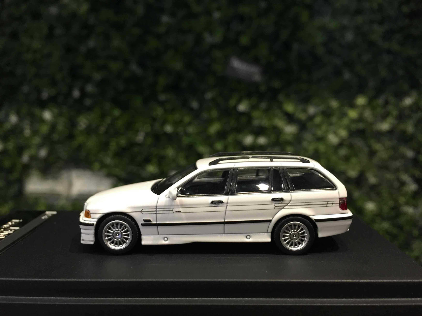 Mortal 1:64 BMW E36 Touring Wagon Die-Cast Model | Premium Collectible Car