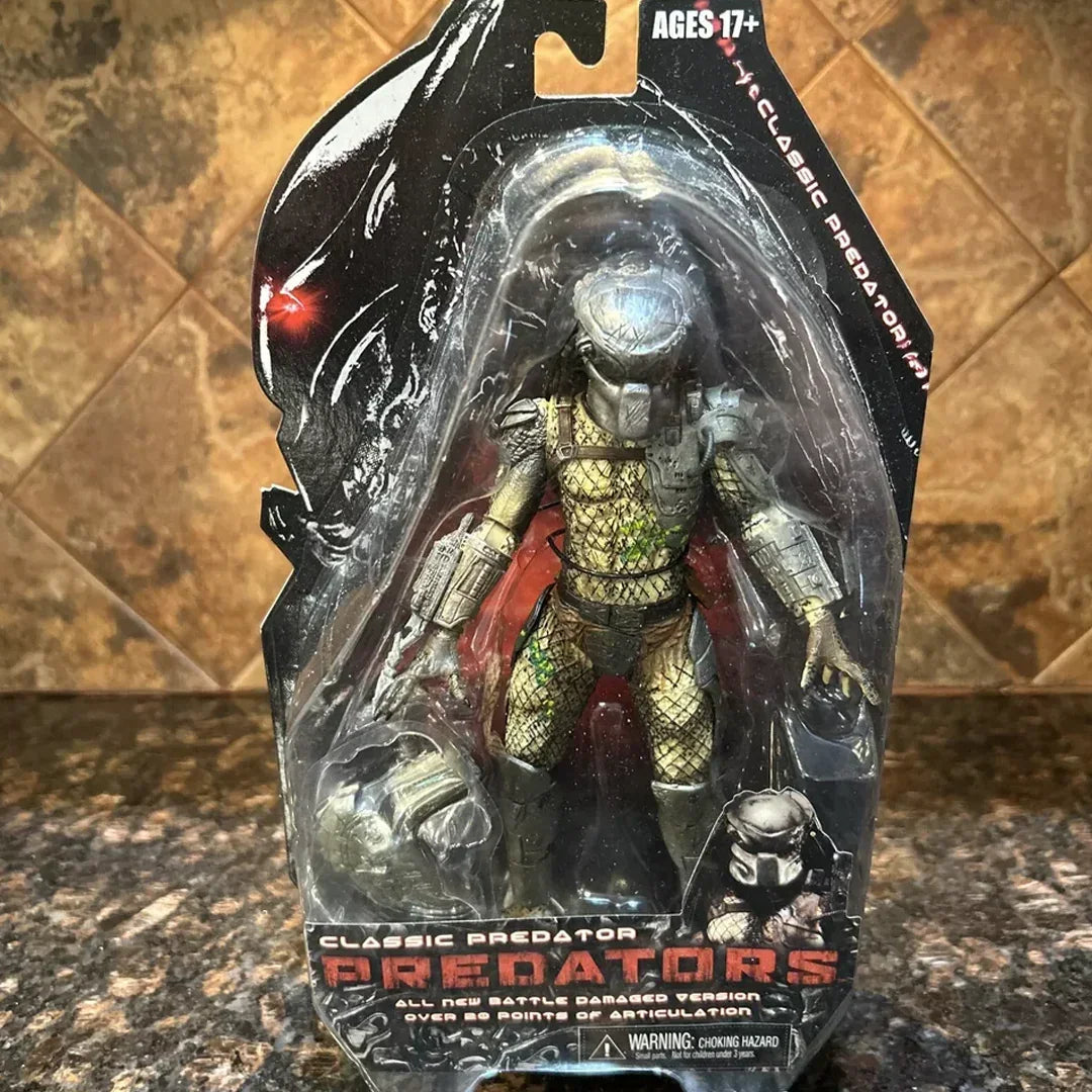 Classic Predator action figure in battle-damaged edition, packaged collectible toy for ages 17+