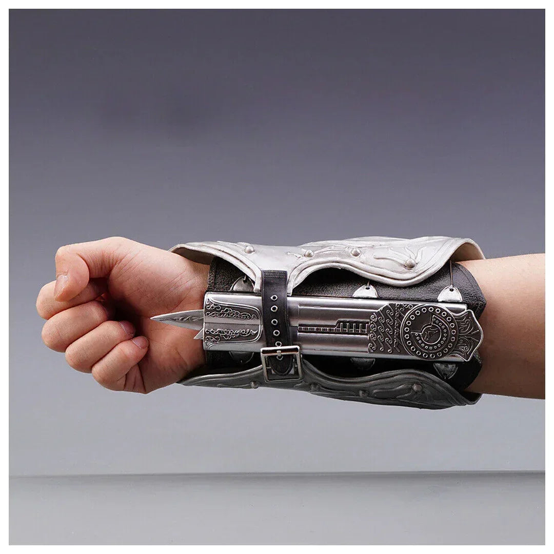 Assassin's Creed : Ultimate BROTHERHOOD- EZIO AUDITORE'S ARMORED VAMBRACE Hidden Blade Gauntlet Set! Role-Play Accessory Age 17+ - Jaiman Toys