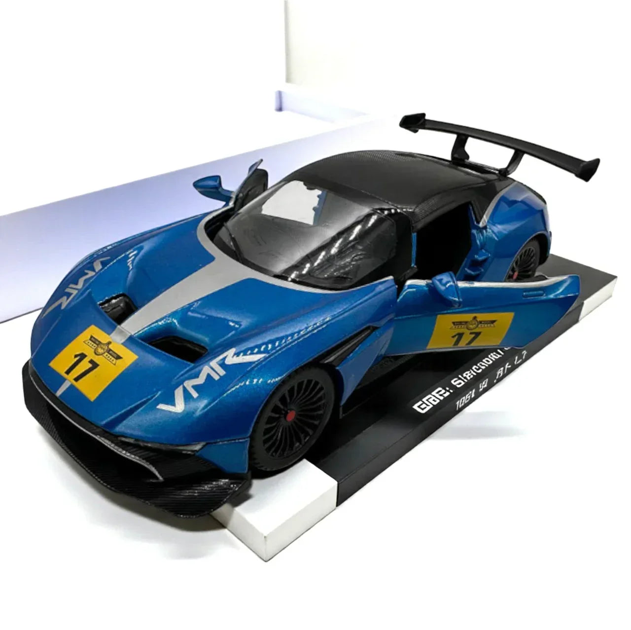 HTS 1:18 Alloy Metal Pull Back Die-Cast Car – Openable Doors, Sound & Light Effects, Realistic Smoke Spray