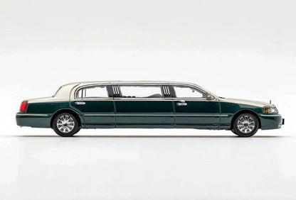 GCD 1:64 Green Silver Stretch Limousine – Continental Model | Premium Diecast Metal Car