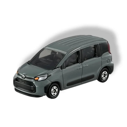 Tomy Tomica No.16 Toyota Sienta - TAKARA TOMY -Diecast Scale Model Car1/60 - Jaiman Toys