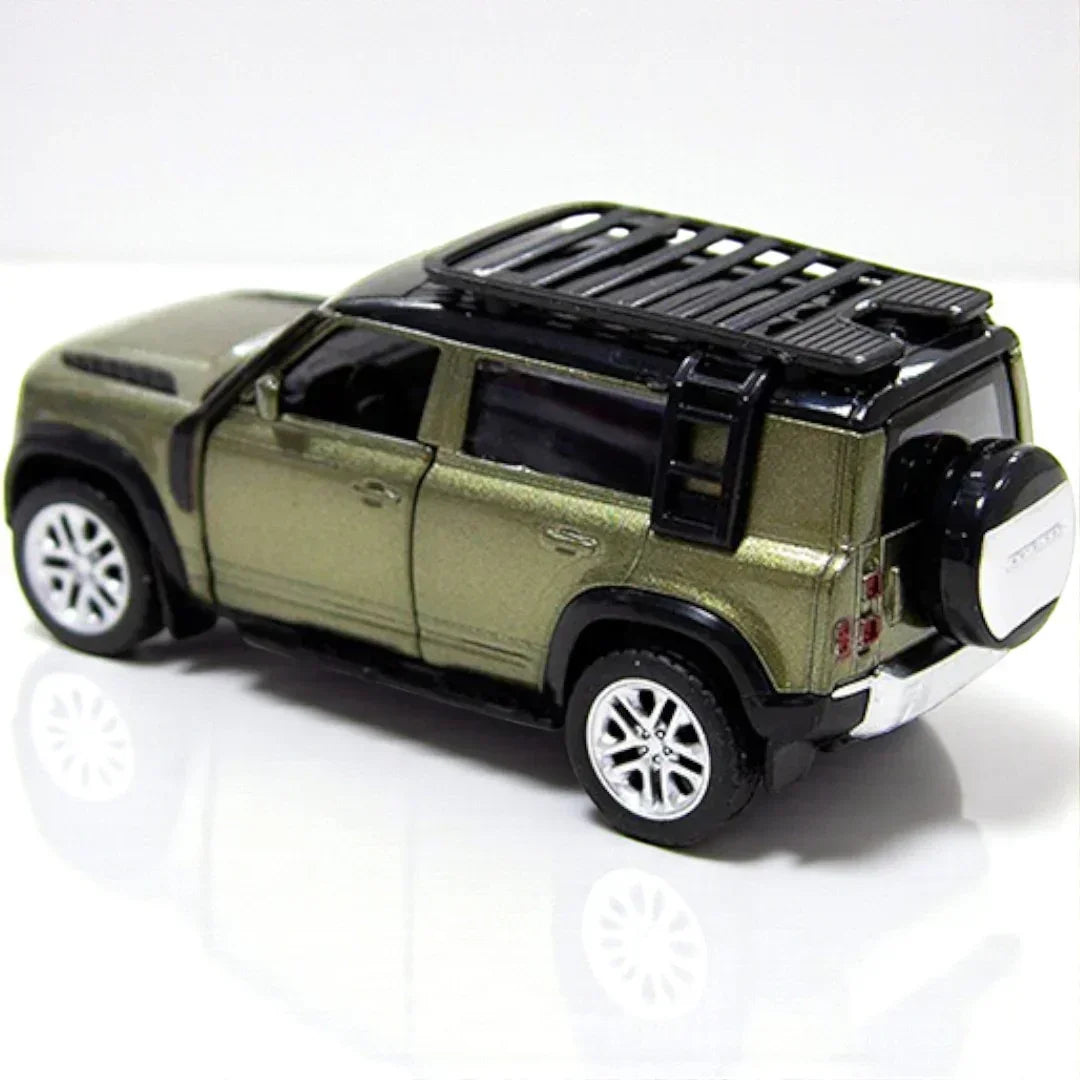 MSZ 1:42 Land Rover Defender 110 Die-Cast Model Car – Metallic Olive Green Pull Back with Openable Doors (67702)