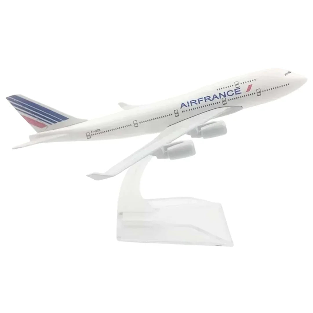 Collectible 1:400 Scale Aircraft Models Airplane - Air France B747-400 (16 cm) - Jaiman Toys