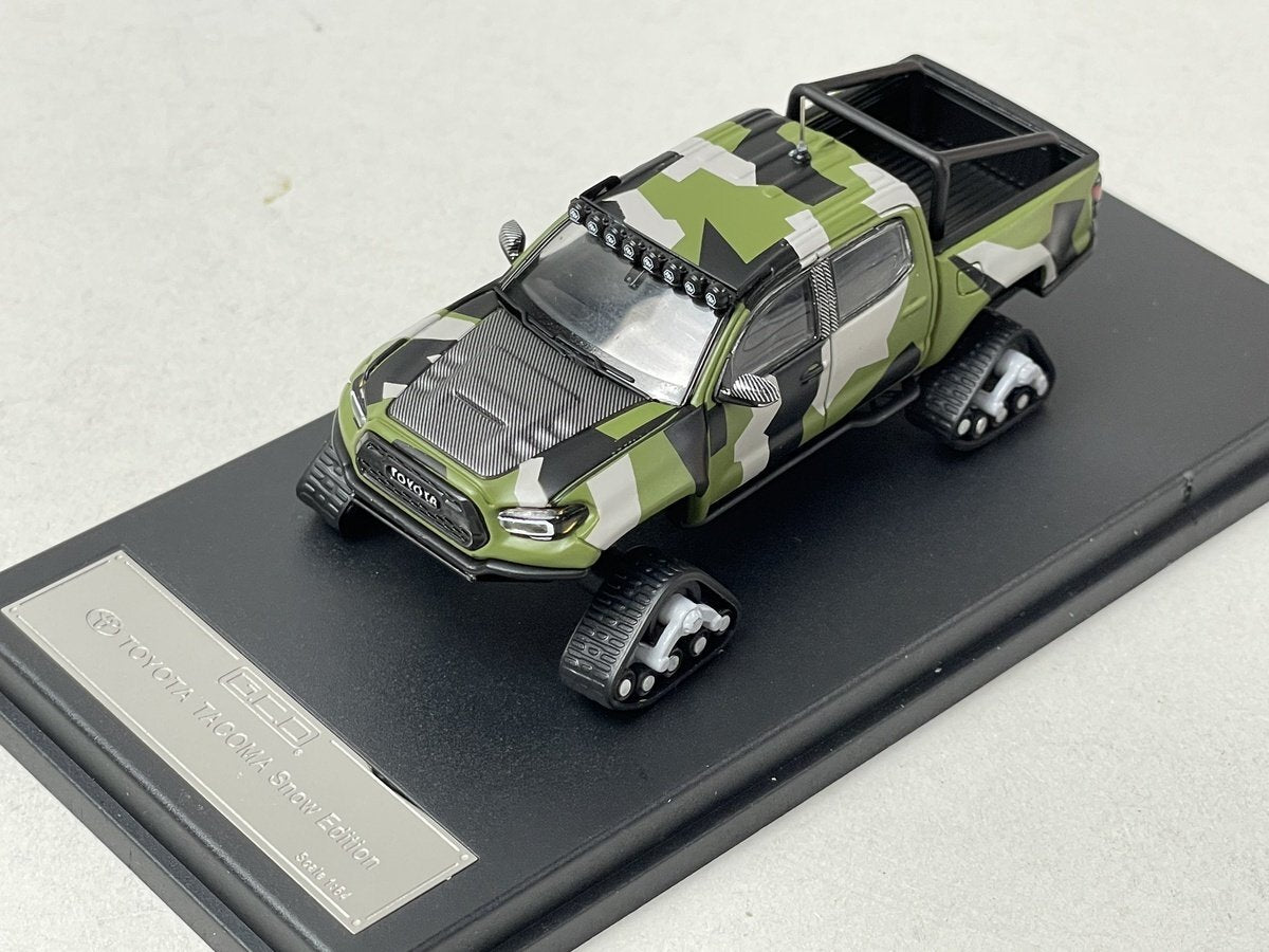 GCD 1:64 Toyota Tacoma Pickup Snow Version Camouflage (LHD) Diecast Model Car – KS-077-510