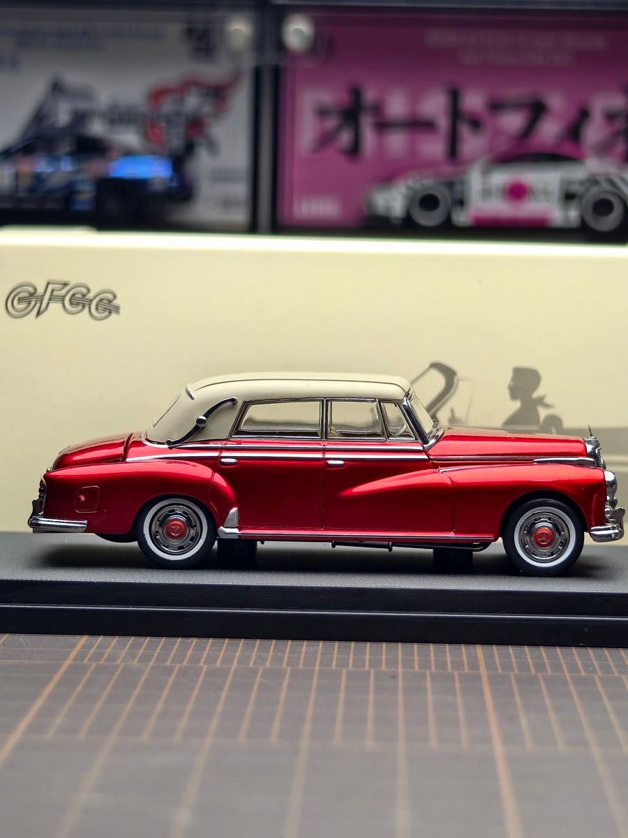 GFCC 1:64 1959 Mercedes-Benz 300D Convertible Diecast Car Model | Premium Classic Convertible Collectible Available in 6 Variants