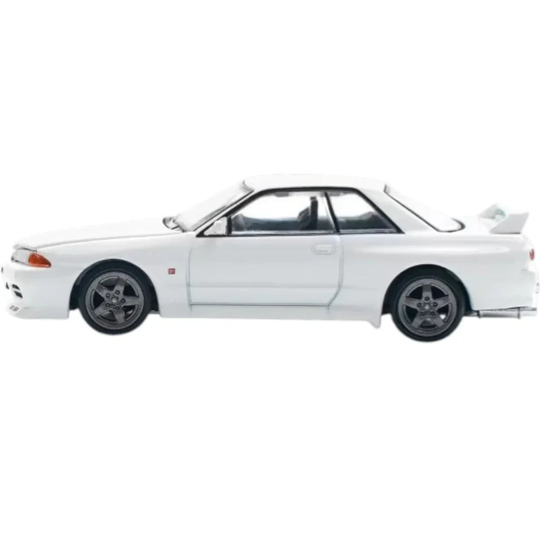 Pop Race PR64-157  GT-R R32 1:64 Die-Cast Model Car | White | JDM Collector Edition